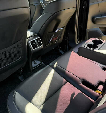 Черный Киа Sportage, объемом двигателя 2 л и пробегом 170 тыс. км за 18500 $, фото 4 на Automoto.ua