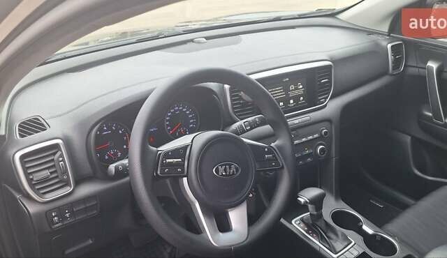 Черный Киа Sportage, объемом двигателя 1.59 л и пробегом 79 тыс. км за 16400 $, фото 5 на Automoto.ua