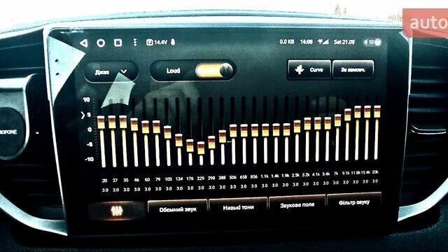 Черный Киа Sportage, объемом двигателя 0 л и пробегом 42 тыс. км за 20500 $, фото 15 на Automoto.ua