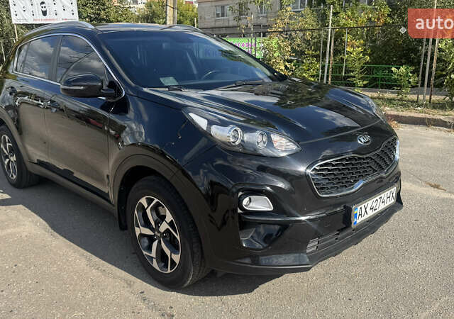 Чорний Кіа Sportage, об'ємом двигуна 1.6 л та пробігом 90 тис. км за 14999 $, фото 10 на Automoto.ua