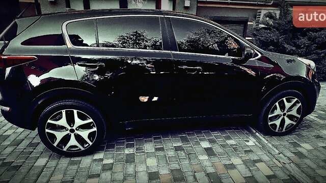 Черный Киа Sportage, объемом двигателя 0 л и пробегом 42 тыс. км за 20500 $, фото 4 на Automoto.ua