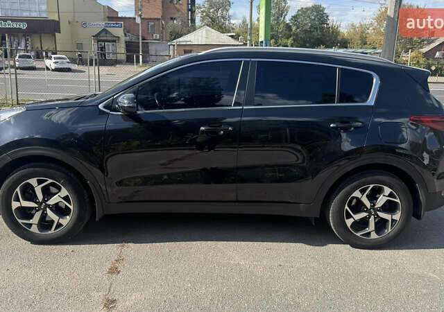 Чорний Кіа Sportage, об'ємом двигуна 1.6 л та пробігом 90 тис. км за 14999 $, фото 1 на Automoto.ua