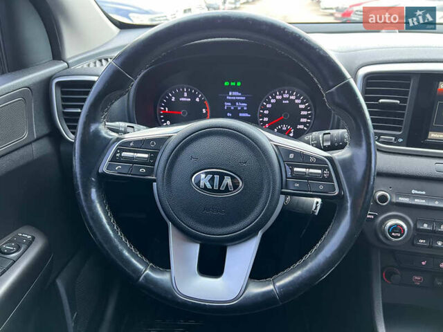 Черный Киа Sportage, объемом двигателя 1.6 л и пробегом 98 тыс. км за 14999 $, фото 18 на Automoto.ua