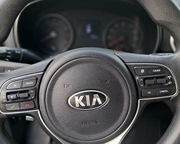 Черный Киа Sportage, объемом двигателя 2.4 л и пробегом 138 тыс. км за 15850 $, фото 11 на Automoto.ua