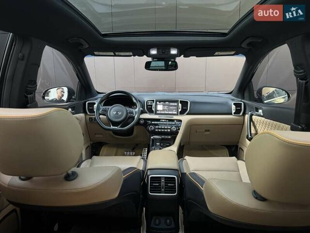 Кіа Sportage 2018 у Києві на Automoto.ua Чорний Кіа Sportage, об'ємом двигуна 2 л та пробігом 43 тис. км за 23500 $, фото 18 на Automoto.ua