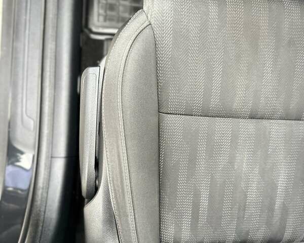 Черный Киа Sportage, объемом двигателя 1.69 л и пробегом 85 тыс. км за 17600 $, фото 15 на Automoto.ua