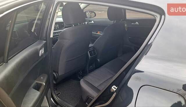 Черный Киа Sportage, объемом двигателя 1.59 л и пробегом 79 тыс. км за 16400 $, фото 9 на Automoto.ua