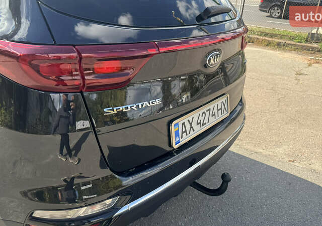 Чорний Кіа Sportage, об'ємом двигуна 1.6 л та пробігом 90 тис. км за 14999 $, фото 5 на Automoto.ua