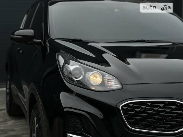 Чорний Кіа Sportage, об'ємом двигуна 1.6 л та пробігом 102 тис. км за 21900 $, фото 4 на Automoto.ua