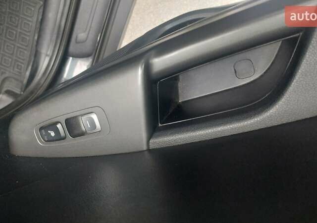 Черный Киа Sportage, объемом двигателя 1.6 л и пробегом 119 тыс. км за 19300 $, фото 33 на Automoto.ua