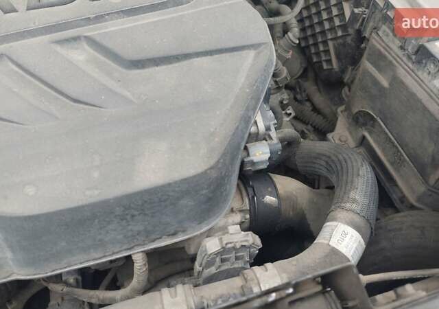 Черный Киа Sportage, объемом двигателя 1.6 л и пробегом 119 тыс. км за 19300 $, фото 5 на Automoto.ua