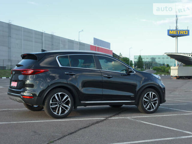 Черный Киа Sportage, объемом двигателя 1.6 л и пробегом 117 тыс. км за 22222 $, фото 4 на Automoto.ua