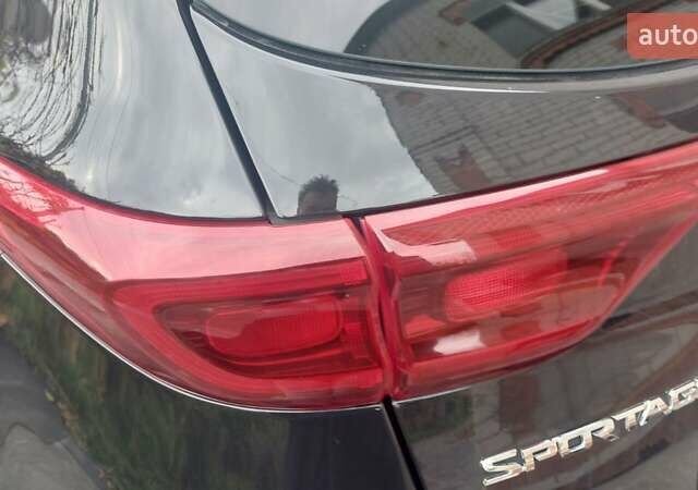 Черный Киа Sportage, объемом двигателя 1.6 л и пробегом 119 тыс. км за 19300 $, фото 47 на Automoto.ua