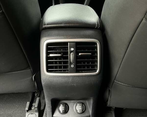 Черный Киа Sportage, объемом двигателя 1.59 л и пробегом 63 тыс. км за 19100 $, фото 19 на Automoto.ua