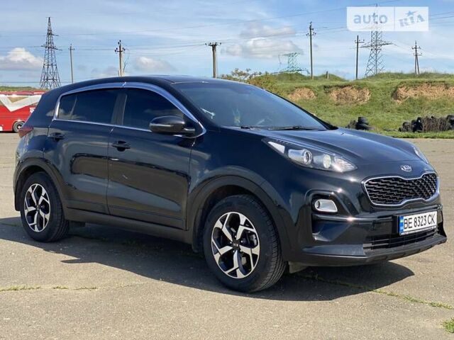 Черный Киа Sportage, объемом двигателя 1.6 л и пробегом 93 тыс. км за 16300 $, фото 3 на Automoto.ua