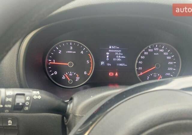 Черный Киа Sportage, объемом двигателя 1.6 л и пробегом 119 тыс. км за 19300 $, фото 19 на Automoto.ua