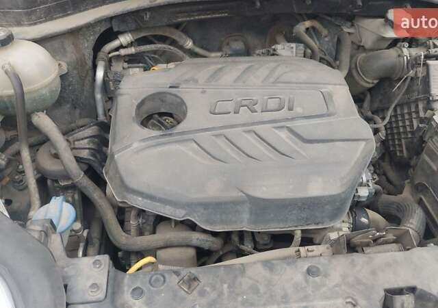 Черный Киа Sportage, объемом двигателя 1.6 л и пробегом 119 тыс. км за 19300 $, фото 11 на Automoto.ua