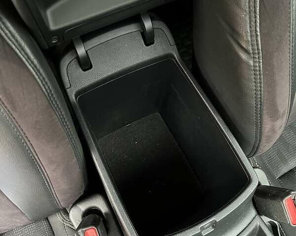 Черный Киа Sportage, объемом двигателя 1.59 л и пробегом 63 тыс. км за 19100 $, фото 32 на Automoto.ua