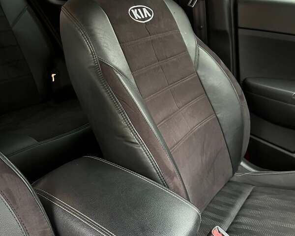 Черный Киа Sportage, объемом двигателя 1.59 л и пробегом 63 тыс. км за 19100 $, фото 31 на Automoto.ua