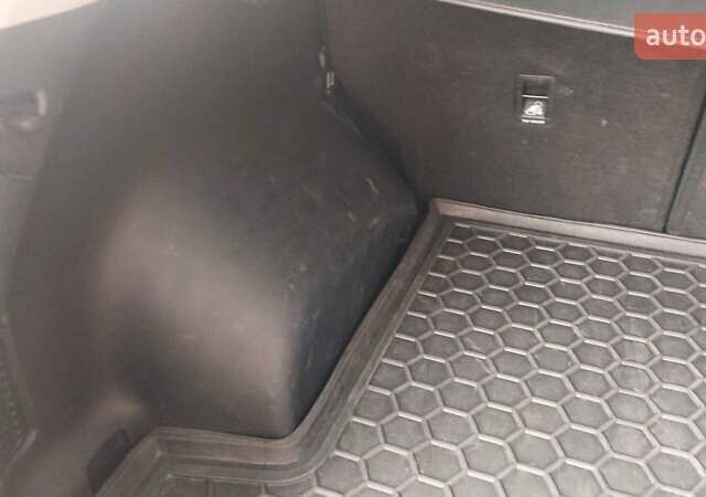 Черный Киа Sportage, объемом двигателя 1.6 л и пробегом 119 тыс. км за 19300 $, фото 6 на Automoto.ua