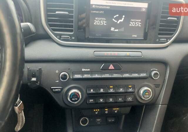 Черный Киа Sportage, объемом двигателя 1.6 л и пробегом 119 тыс. км за 19300 $, фото 20 на Automoto.ua