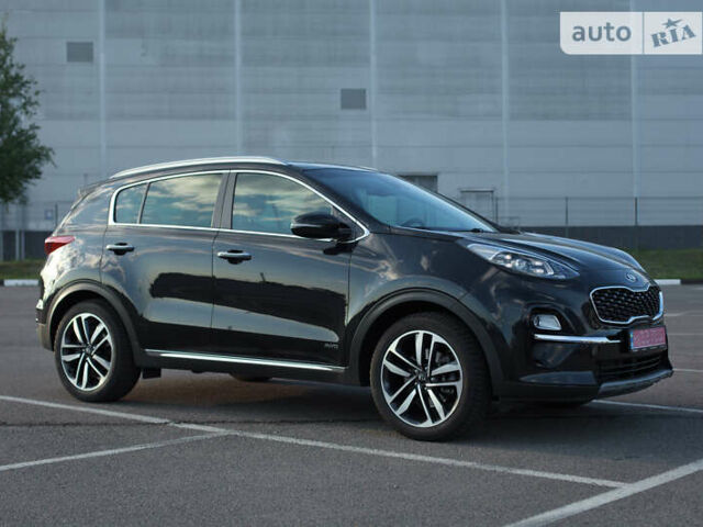 Черный Киа Sportage, объемом двигателя 1.6 л и пробегом 117 тыс. км за 22222 $, фото 1 на Automoto.ua