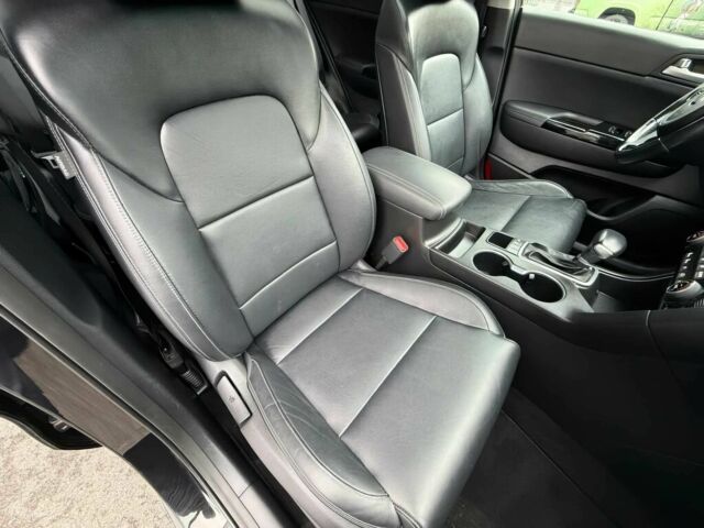 Черный Киа Sportage, объемом двигателя 2.4 л и пробегом 45 тыс. км за 11100 $, фото 6 на Automoto.ua