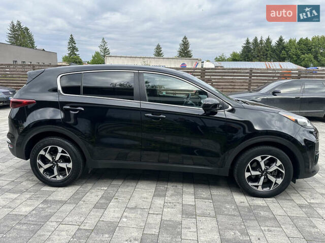 Черный Киа Sportage, объемом двигателя 2.36 л и пробегом 107 тыс. км за 18000 $, фото 2 на Automoto.ua