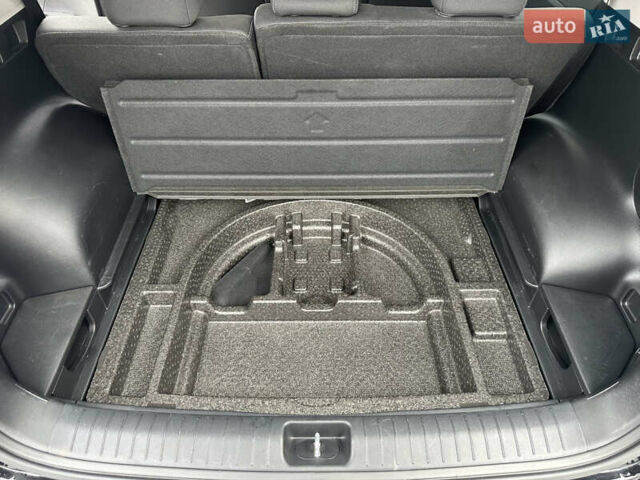 Черный Киа Sportage, объемом двигателя 2.36 л и пробегом 107 тыс. км за 18000 $, фото 23 на Automoto.ua