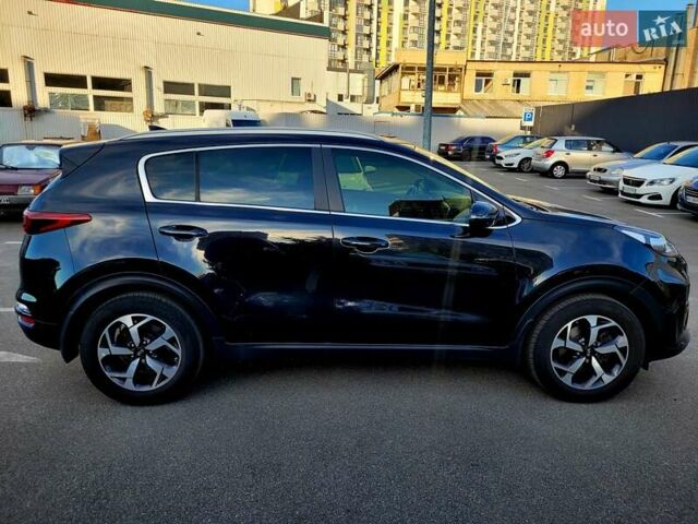 Черный Киа Sportage, объемом двигателя 1.6 л и пробегом 75 тыс. км за 21500 $, фото 9 на Automoto.ua