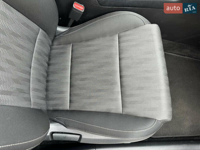 Черный Киа Sportage, объемом двигателя 2.36 л и пробегом 107 тыс. км за 18000 $, фото 21 на Automoto.ua