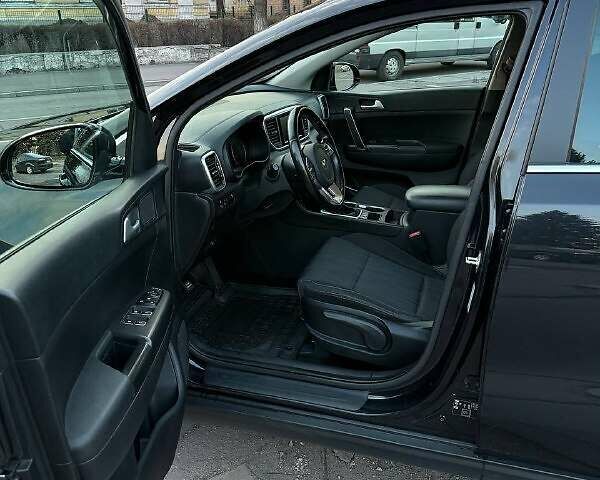 Киа Sportage 2020 в Днепре (Днепропетровске) на Automoto.ua Черный Киа Sportage, объемом двигателя 1.6 л и пробегом 130 тыс. км за 19400 $, фото 12 на Automoto.ua