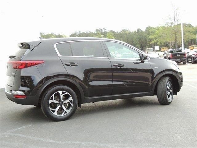 Чорний Кіа Sportage, об'ємом двигуна 0 л та пробігом 50 тис. км за 16000 $, фото 2 на Automoto.ua