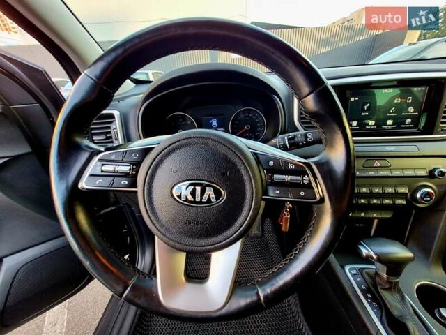 Черный Киа Sportage, объемом двигателя 1.6 л и пробегом 75 тыс. км за 21500 $, фото 2 на Automoto.ua