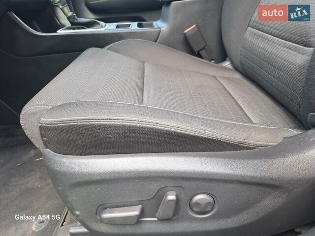 Черный Киа Sportage, объемом двигателя 2.36 л и пробегом 33 тыс. км за 22300 $, фото 33 на Automoto.ua