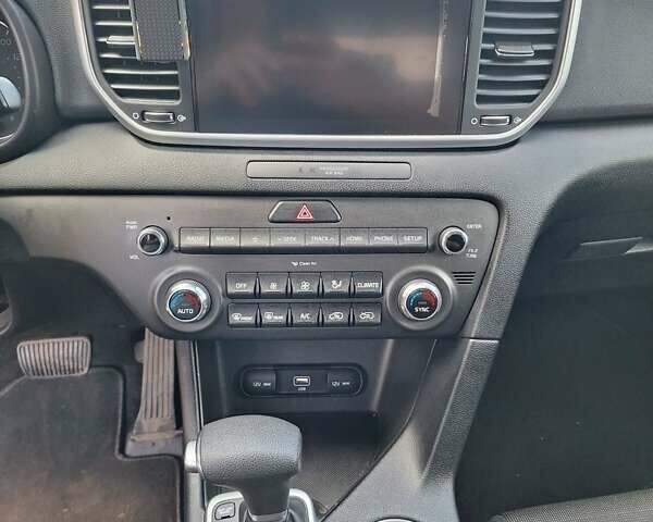 Черный Киа Sportage, объемом двигателя 2.36 л и пробегом 33 тыс. км за 22300 $, фото 45 на Automoto.ua