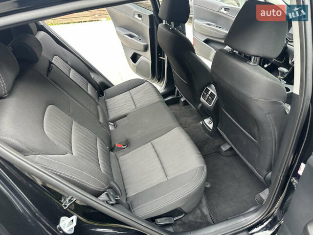 Черный Киа Sportage, объемом двигателя 2.36 л и пробегом 107 тыс. км за 18000 $, фото 11 на Automoto.ua