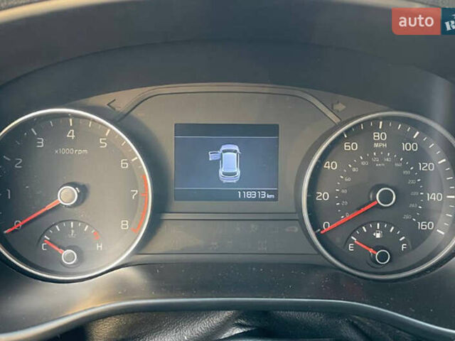 Черный Киа Sportage, объемом двигателя 2.36 л и пробегом 119 тыс. км за 15000 $, фото 4 на Automoto.ua