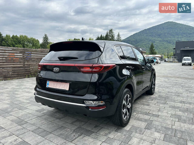 Черный Киа Sportage, объемом двигателя 2.36 л и пробегом 107 тыс. км за 18000 $, фото 3 на Automoto.ua