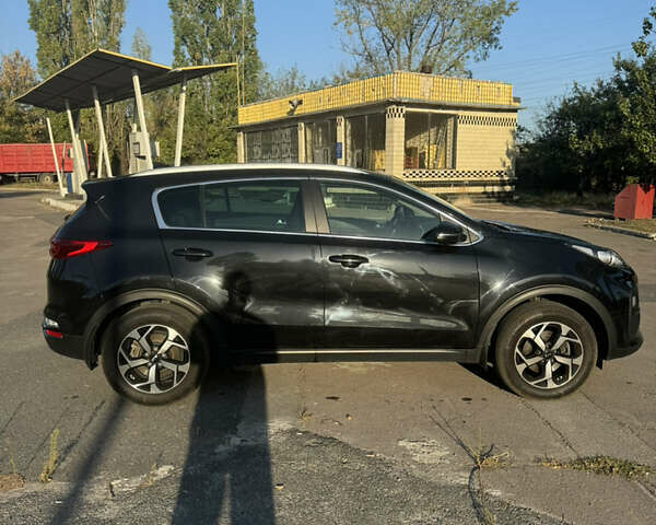 Черный Киа Sportage, объемом двигателя 1.59 л и пробегом 33 тыс. км за 19000 $, фото 3 на Automoto.ua