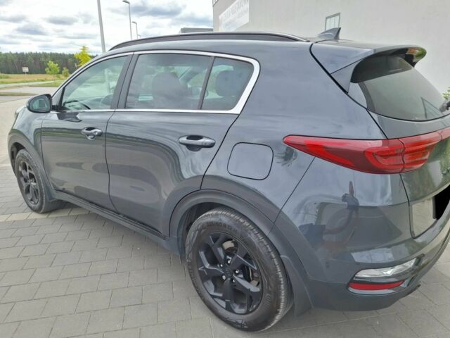 Киа Sportage 2021 в Днепре (Днепропетровске) на Automoto.ua Черный Киа Sportage, объемом двигателя 1.6 л и пробегом 20 тыс. км за 10000 $, фото 2 на Automoto.ua