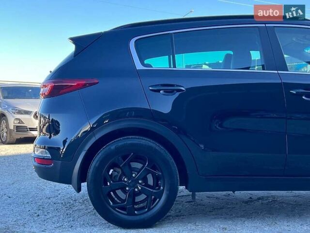 Киа Sportage 2021 в Львове на Automoto.ua Черный Киа Sportage, объемом двигателя 2 л и пробегом 91 тыс. км за 24990 $, фото 8 на Automoto.ua