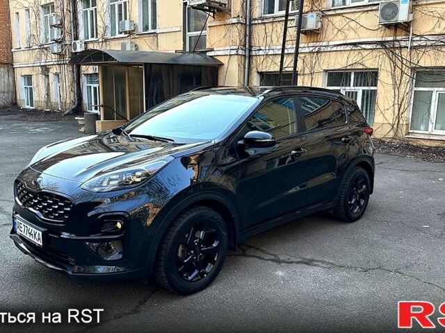 Черный Киа Sportage, объемом двигателя 1.6 л и пробегом 44 тыс. км за 25000 $, фото 2 на Automoto.ua