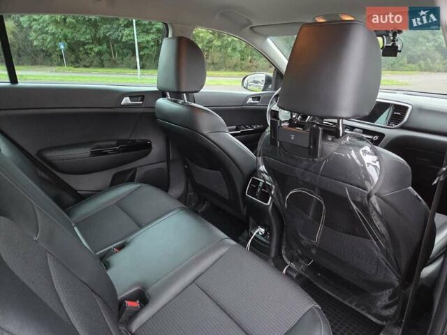 Черный Киа Sportage, объемом двигателя 2 л и пробегом 90 тыс. км за 26000 $, фото 35 на Automoto.ua
