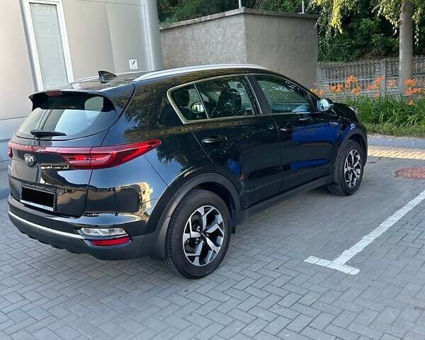 Черный Киа Sportage, объемом двигателя 1.59 л и пробегом 70 тыс. км за 18900 $, фото 2 на Automoto.ua