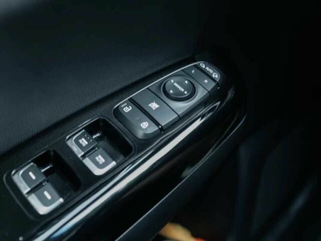 Черный Киа Sportage, объемом двигателя 2 л и пробегом 70 тыс. км за 15800 $, фото 8 на Automoto.ua