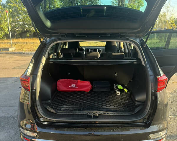 Черный Киа Sportage, объемом двигателя 1.59 л и пробегом 33 тыс. км за 19000 $, фото 27 на Automoto.ua