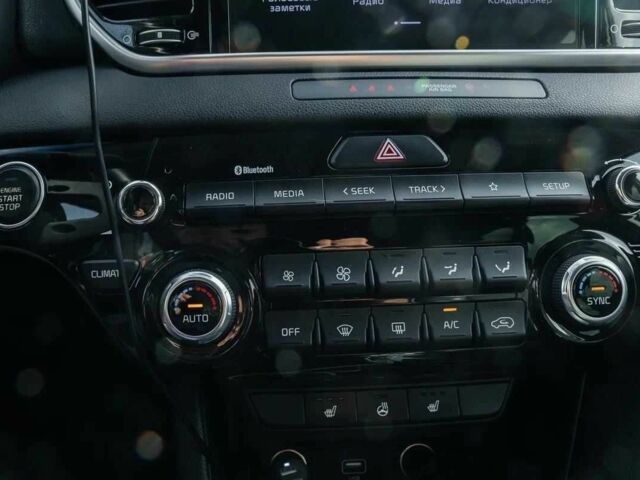 Черный Киа Sportage, объемом двигателя 2 л и пробегом 70 тыс. км за 15800 $, фото 11 на Automoto.ua