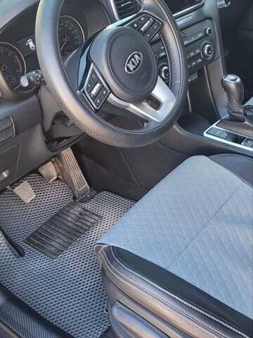 Черный Киа Sportage, объемом двигателя 1.59 л и пробегом 63 тыс. км за 19500 $, фото 20 на Automoto.ua
