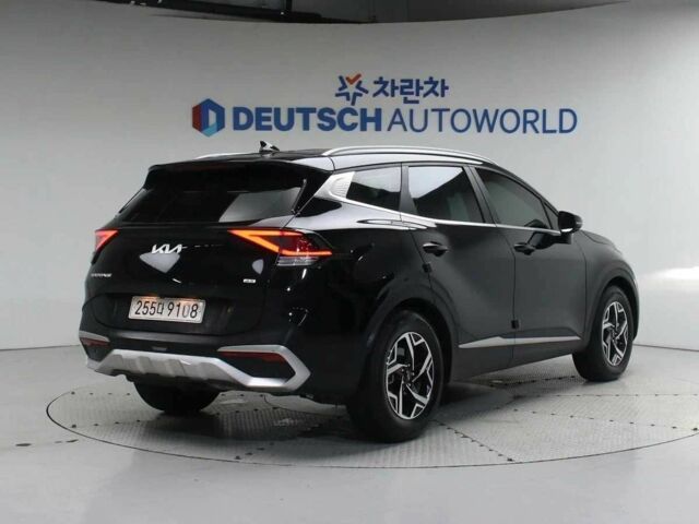Черный Киа Sportage, объемом двигателя 2 л и пробегом 15 тыс. км за 24000 $, фото 1 на Automoto.ua